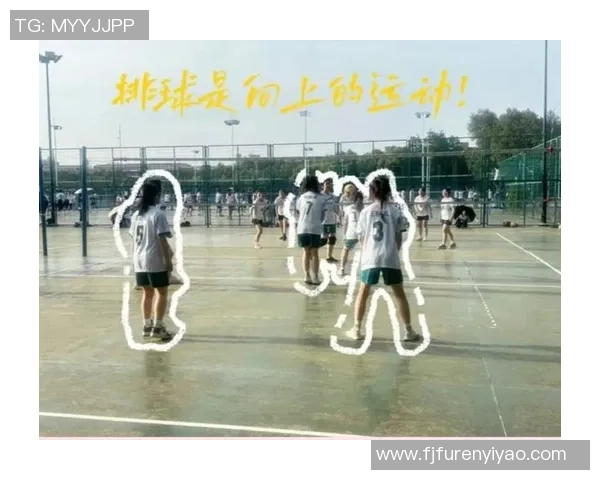 排球与足球的魅力交汇女生运动员展现青春活力与团队精神 排球与足球的魅力交汇女生运动员展现青春活力与团队精神